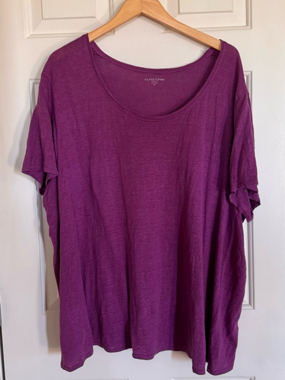 EILEEN FISHER 100% Linen Scoop Neck Short Sleeve Tee